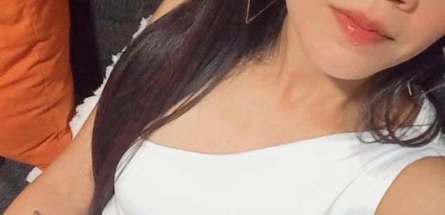 Model - Morocha Tropical brunette