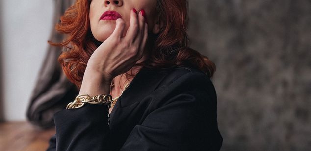 Model - Karolina Bella mistress