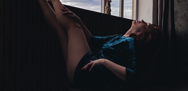 Model - Karolina Bella mistress