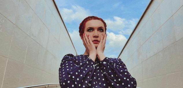 Model - Karolina Bella mistress