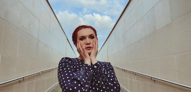 Model - Karolina Bella mistress