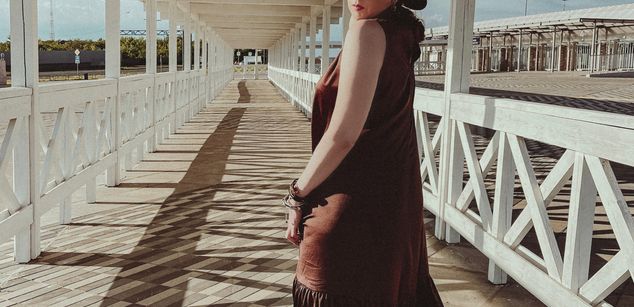 Model - Karolina Bella mistress