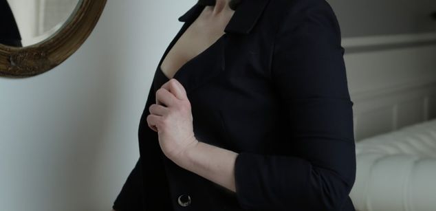 Model - Karolina Bella mistress