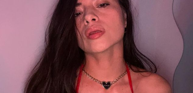 Model - Sarah Valencia femdom