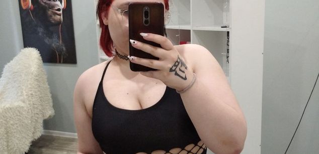 Model - Felicia english