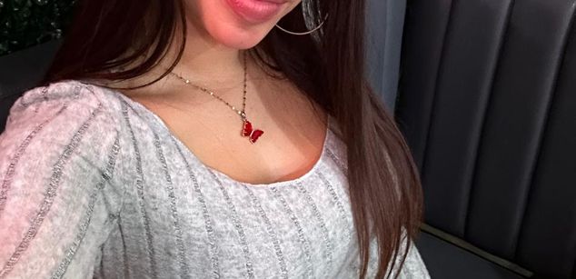 Model - Lucy Martelli bigass