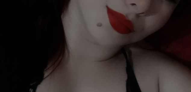 Model - paulina castro BBW