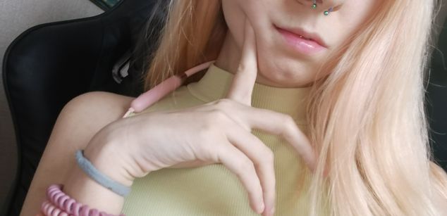 Model - Mila smalltits