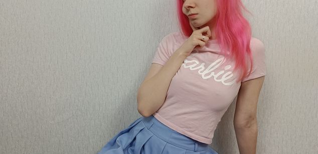 Model - Mila smalltits