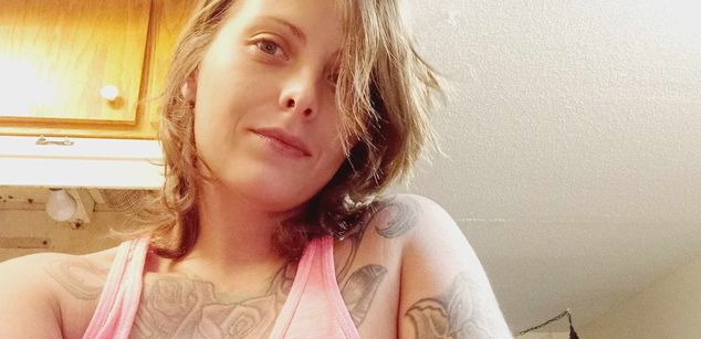 Model - Loveitdeep wetWet