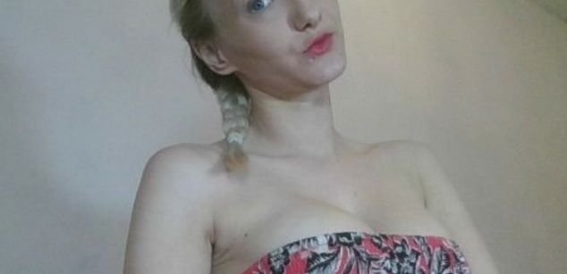 Model - Mistressmilly32 joi