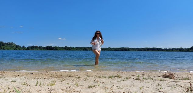 Model - Karina Hart dirty