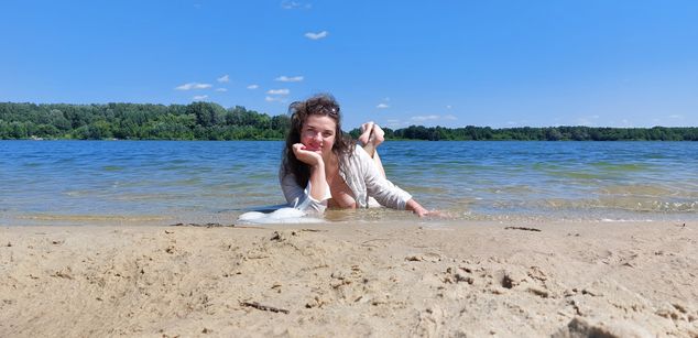 Model - Karina Hart dirty