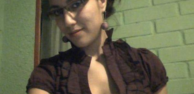 Model - SweetScarlett90 amable