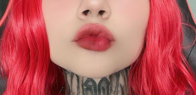 Model - Alexandra Romero c2c