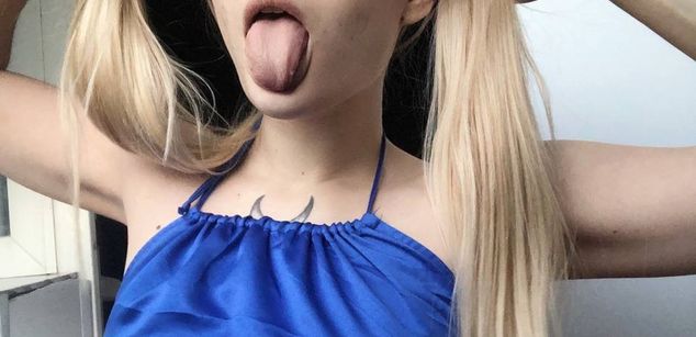 Model - Manany fetish