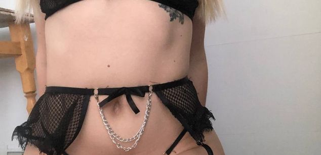 Model - Manany fetish