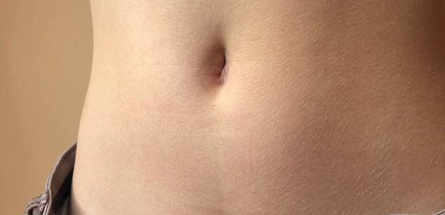 Model - Girl_in_Mask shy