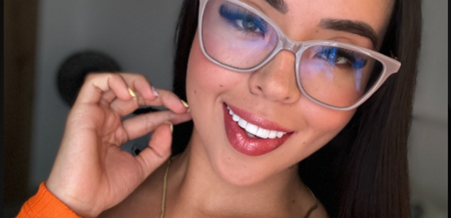 Model - Fetish Records feet