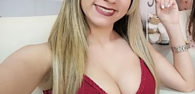 Model - Veronica Hot naked