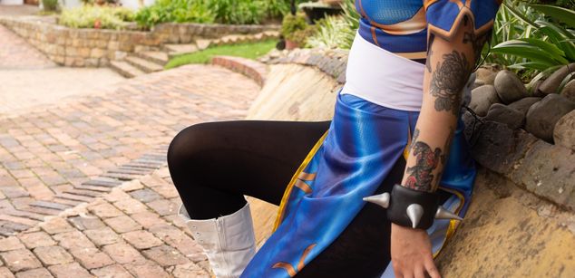 Model - Agata Bolton bigass