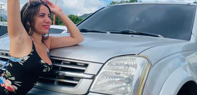 Model - Veronica Hot naked