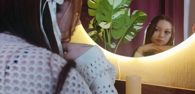 Model - Jia Lissa domination