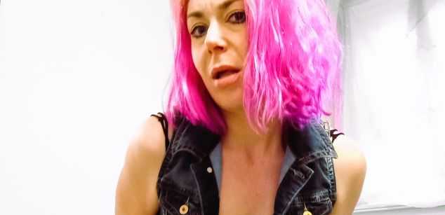 Model - Penny Jade feet