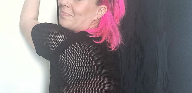 Model - Penny Jade feet