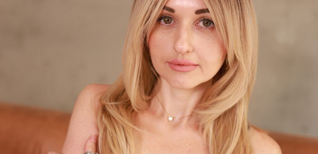 Model - Kriss domination