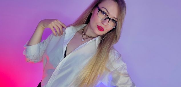 Model - Jena Affectionate Mistress cei