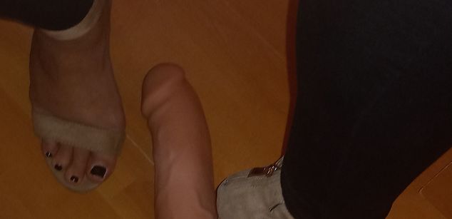 Model - Mistress Maya36 CBT