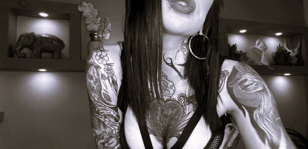 Model - Nina Danger squirt