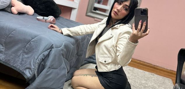 Model - Nina Danger squirt