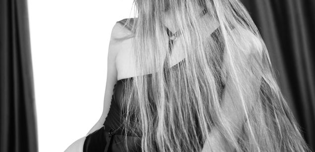 Model - Megan Elfie young