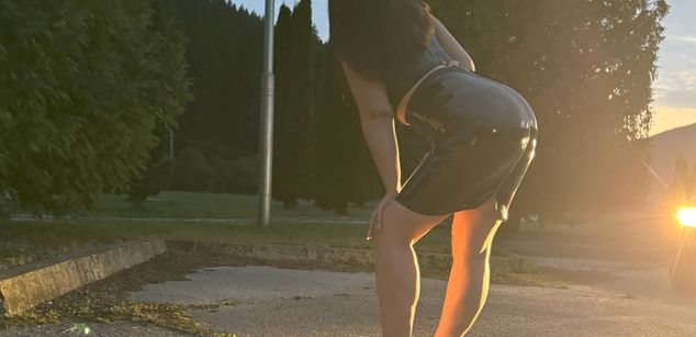 Model - AnaHathor cei