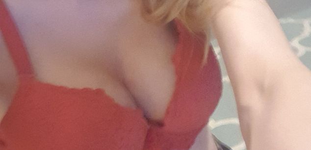 Model - Mistressmilly32 joi