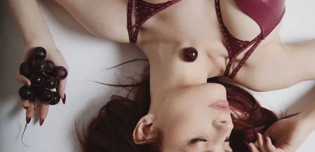 Model - MaryLune beautiful