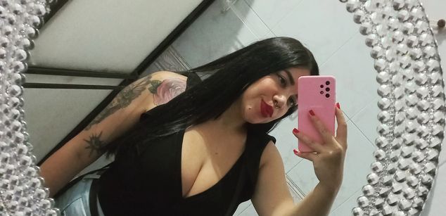 Model - dreabusty hairy