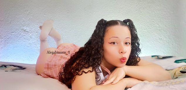 Model - Alejabianco_1 joi