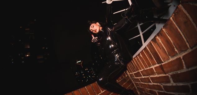 Model - Nina Bond latex