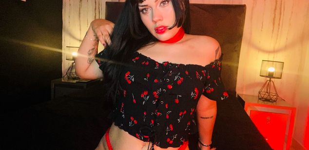 Model - Luana Marcielo squirt