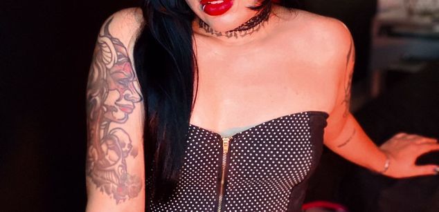 Model - Luana Marcielo squirt