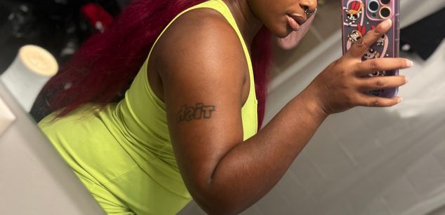 Model - richoffeka bbc