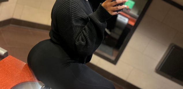 Model - pocahontasgrim bbc