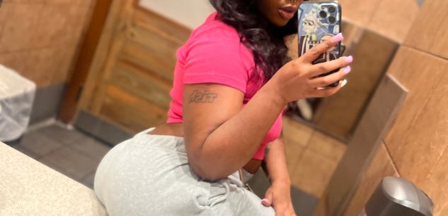 Model - pocahontasgrim bbc