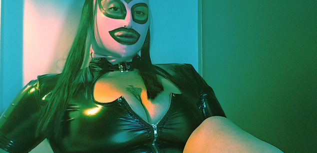 Model - Jesusa Lux armpits