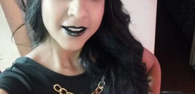 Model - Hilarybigsquirt anal