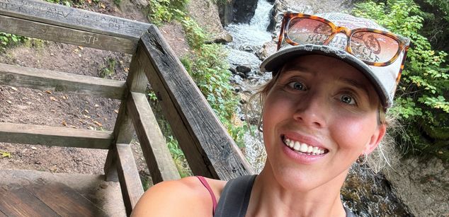 Model - Harley Reels DominatingBlonde