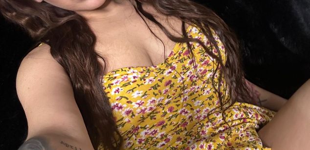 Model - kathi menotti feet